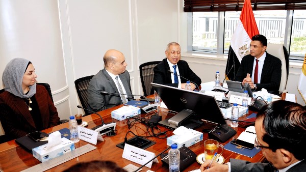 وزير الصناعة 