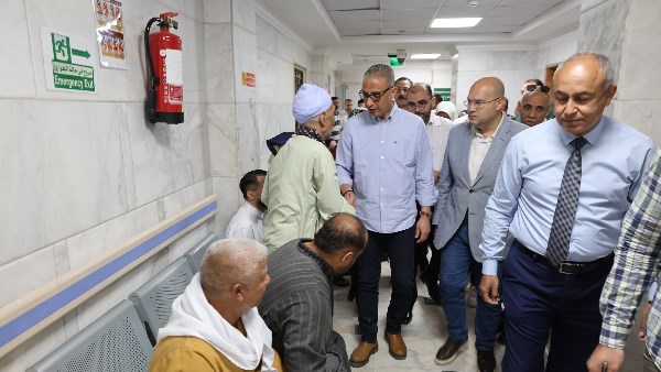 محافظ الجيزة يتفقد مستوى الخدمات بمستشفى شبرامنت بأبو النمرس