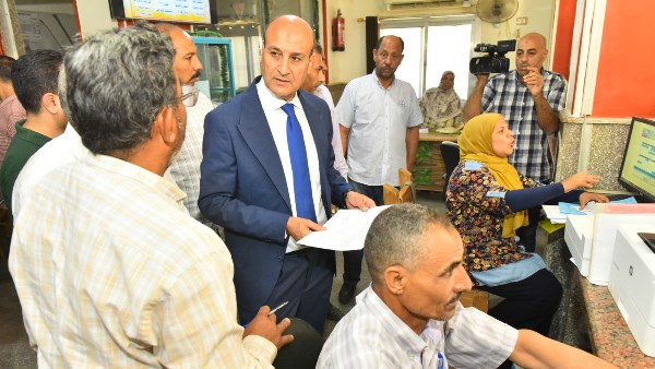محافظ أسيوط يتفقد المركز التكنولوجي بالفتح لمتابعة ملفات التصالح والتقنين