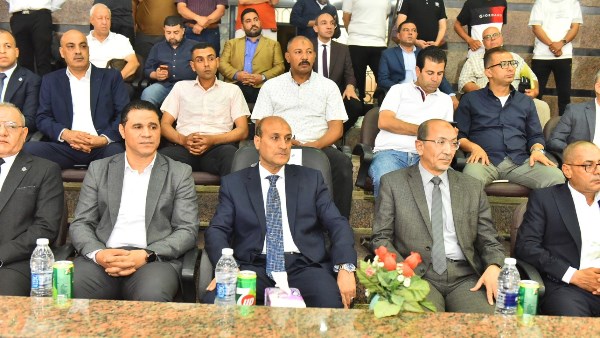 محافظ أسيوط يشهد ختام الدورة التنشيطية للشركات والهيئات الحكومية ويكرم الفائزين