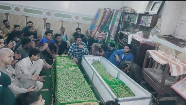 جانب من التشييع