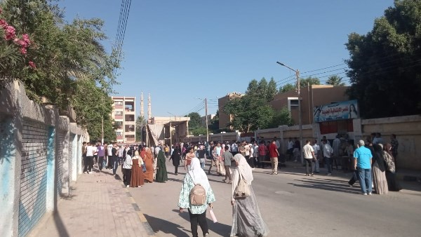طلاب الثانوية العامة بسوهاج