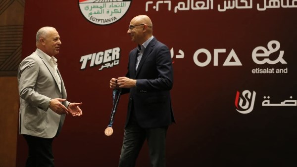 وليد درويش وهاني أبو ريدة