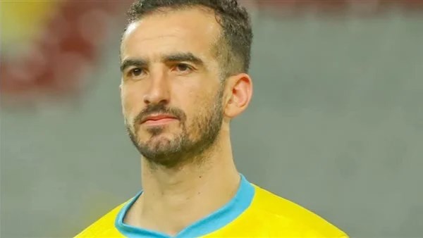 دونجا لاعب الاسماعيلي السابق 