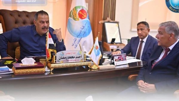 رئيس مياه القناة 