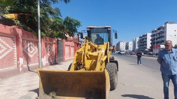 حملات فى كل مكان للنظافة ومجابهة الاشغالات 