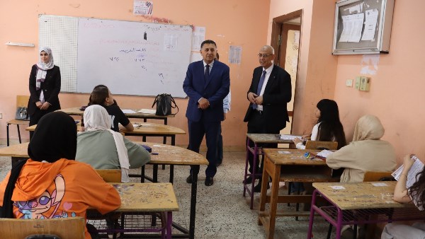 امتحانات الشهادة الإعدادية 