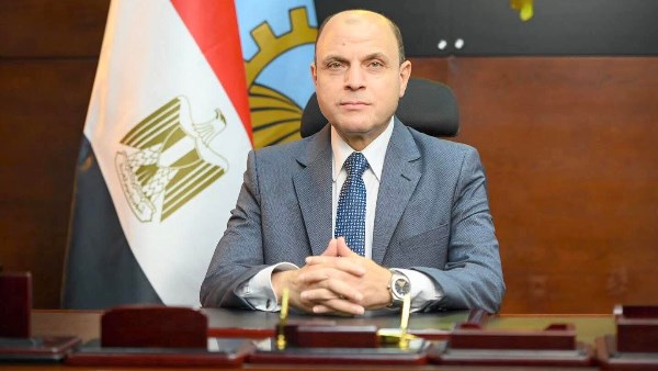 بأيدٍ تعمل على مدار الساعة.. الغربية تواصل أكبر حملة لإزالة 