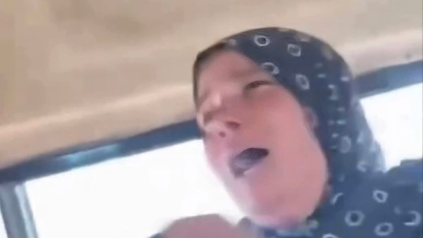 بعد تداول فيديو يزعم حملها أعمال سحر..سيدة ميكروباص الزقازيق