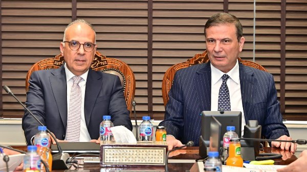 وزيرا الزراعة والري