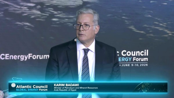 وزير البترول: ربط موارد الغاز القبرصية شرق المتوسط