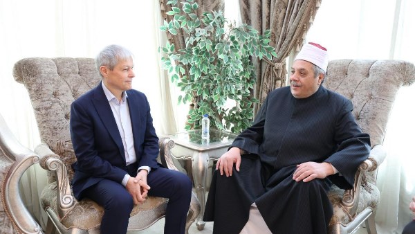 أيمن عبدالغني يستقبل المرشح الروماني لمنصب أمين عام المنظمة الفرنكوفونية