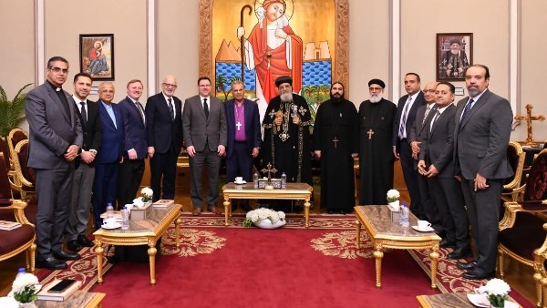 البابا تواضروس يستقبل رئيس الطائفة الإنجيلية