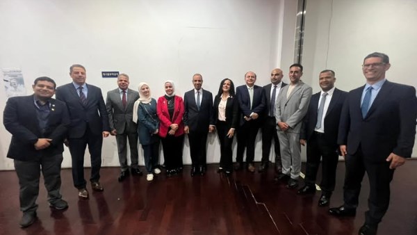 وزير الخارجية بدر عبدالعاطي يلتقي أعضاء الجالية المصرية بكوريا الجنوبية