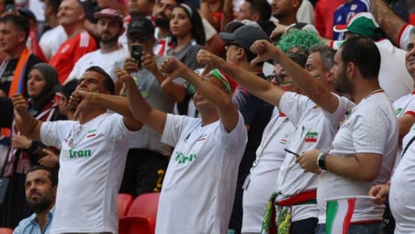 مشجعي إيران