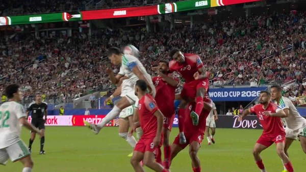 منتخب الجزائر والأردن