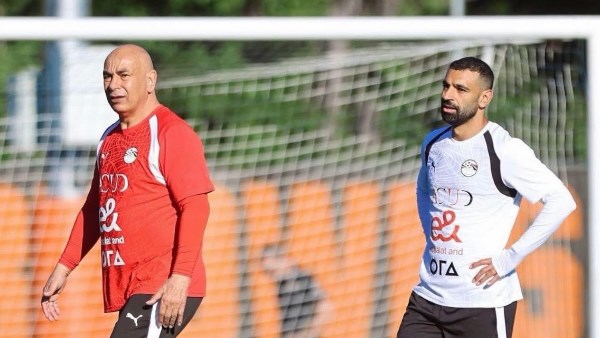 محمد صلاح وحسام حسن 