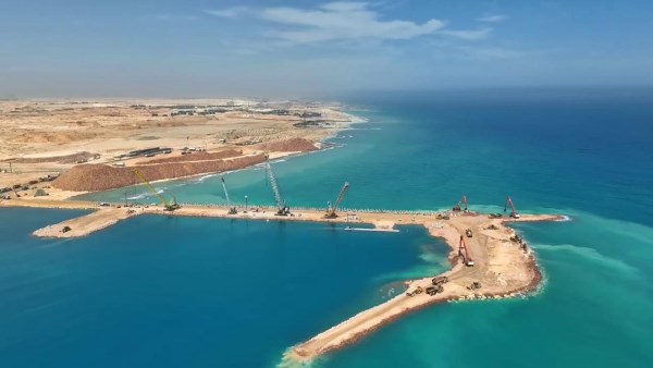 طلعت مصطفى 