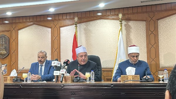 الشيخ أيمن عبد الغني وكيل الأزهر الشريف