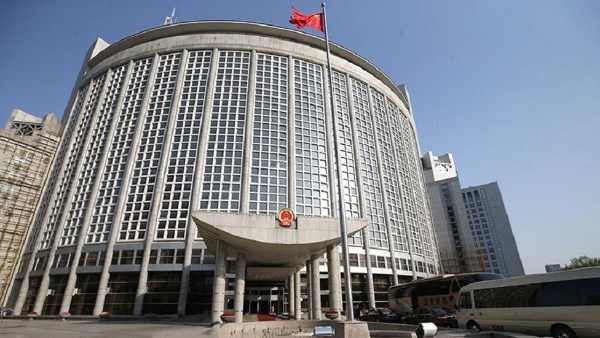 وزير خارجية الصين: ندعم الأمم المتحدة لإحياء سلطتها وتجديد حيويتها من أجل التصدي للتحديات العالمية