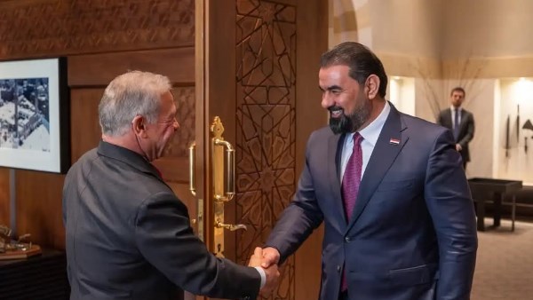 عاهل الأردن يبحث مع رئيس النواب العراقي جهود التهدئة وتعزيز 