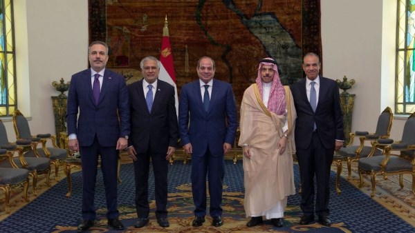 صحف ووكالات أنباء عربية وعالمية تبرز تأكيد الرئيس السيسي ضرورة ضمان أمن الخليج في الاتفاق بين أمريكا وإيران