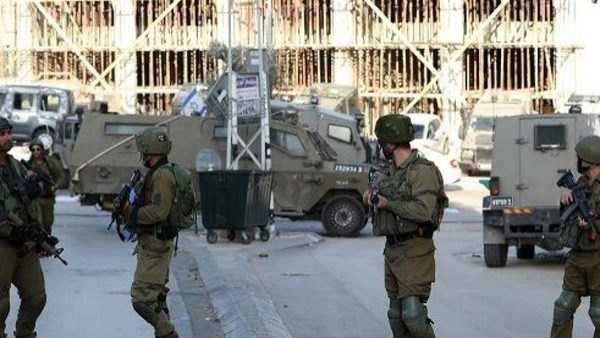 مستوطنون يقتحمون الموقع الأثري في سبسطية وقوات الاحتلال الإسرائيلي تقتحم نابلس