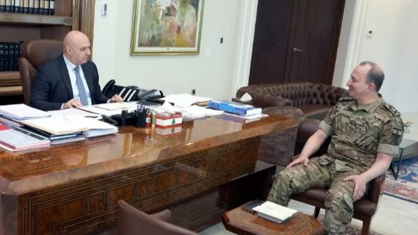 عون يشيد بدور الجيش اللبناني ويؤكد: حملات التشكيك لن تؤثر على أدائه الوطني