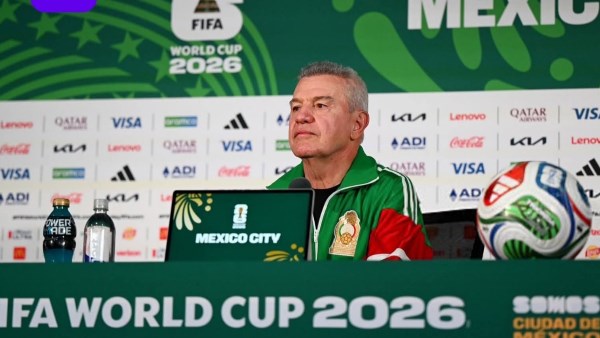 مدرب المكسيك: نحترم جنوب أفريقيا وندخل البطولة بطم