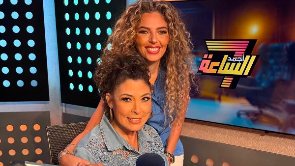 أنوشكا مع جيهان عبدالله 