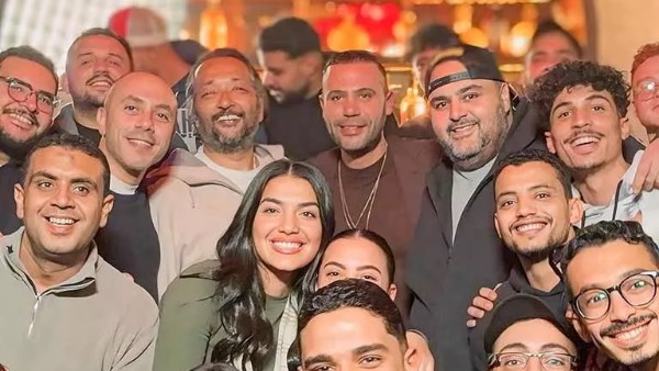 بعد تجربتهما في "صقر وكناريا"..محمد عادل إمام يشيد بالمخرج حسين المنباوي 