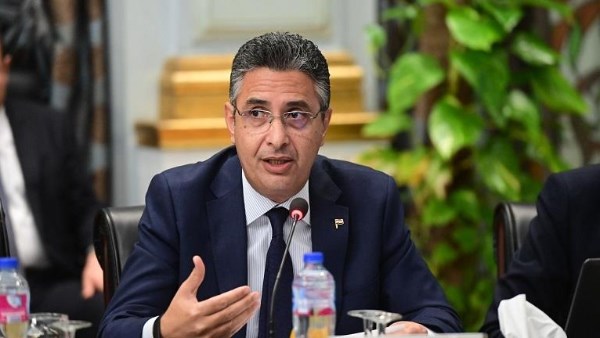 وزير التموين 
