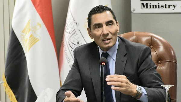 وزير الشباب والرياضة 
