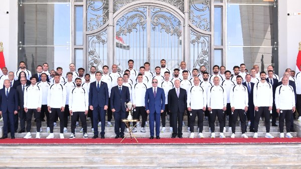 الرئيس السيسي يكرم منتخب مصر