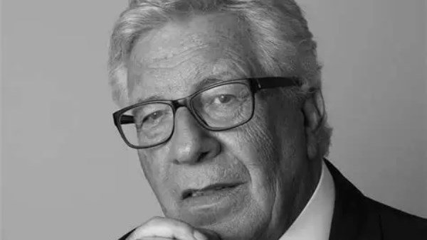 الفنان الإيطالي بيبينو دي كابري