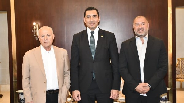 وزير الشباب والرياضة