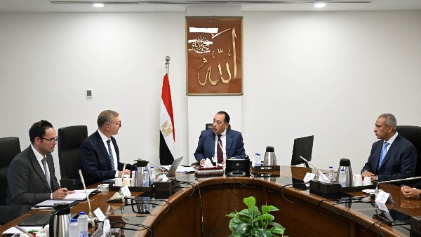 رئيس مجلس الوزراء