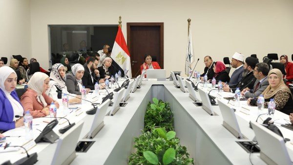 اجتماع نائب وزير الصحة 