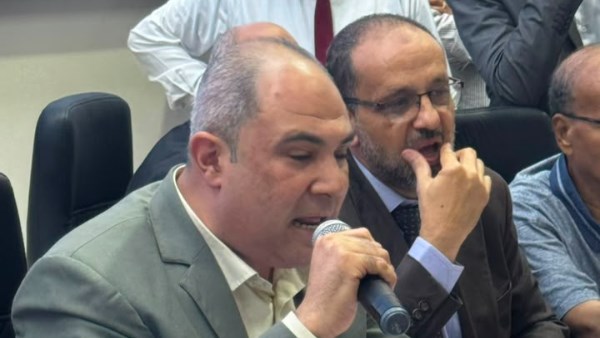 الدكتور الحسيني محمد عوض أمين صندوق اتحاد نقابات المهن الطبية
