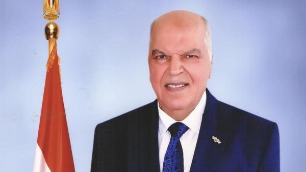 خلف الزناتي نقيب المعلمين