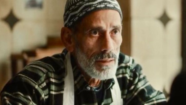 محمود عزب