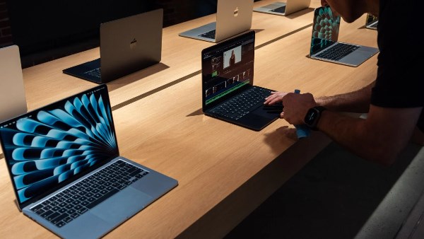 MacBook Neo