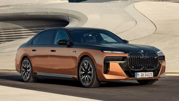  BMW الفئة السابعة