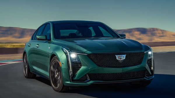 كاديلاك CT5-V