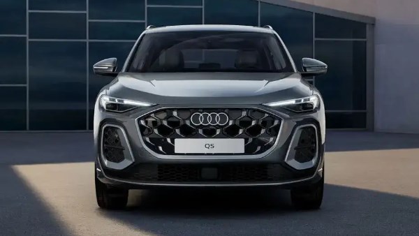 أودي Q5 e-hybrid