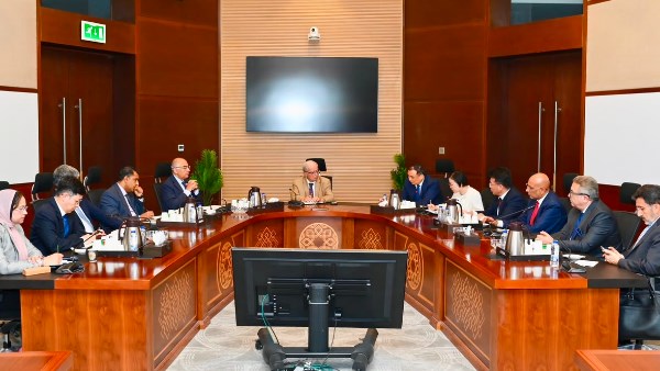 نائب رئيس الوزراء يستقبل رئيس CNCEC الصينية لبحث توسع استثماراتها في مصر