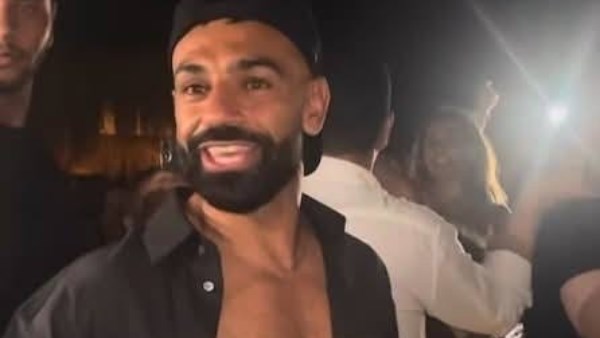 فوائد المياة الفوارة
