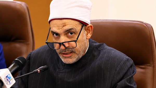 الدكتور علي فخر 