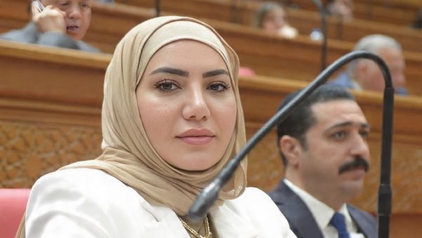 النائبة عبير عطا الله