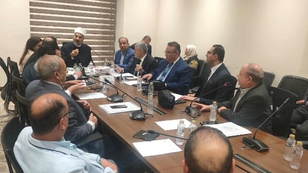 وكيل دينية النواب: توصيات اللجنة بشأن إيجارات أراضي الأوقاف تحقق التوازن بين الحفاظ على أموال الوقف ودعم الفلاحين وكيل دينية النواب: توصيات اللجنة بشأن إيجارات أراضي الأوقاف تحقق التوازن بين الحفاظ على أموال الوقف ودعم الفلاحين